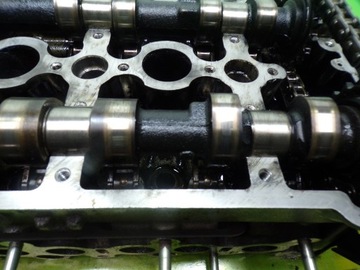 CITROEN C8 2.2 HDI HLAVA MOTORU 9634559710
