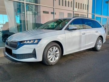 Skoda Octavia IV Kombi 2.0 TDI 150KM 2026 SKODA Octavia Drive Essence 2.0 TDI DSG Combi 150KM 2026, zdjęcie 1