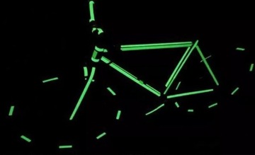 СВЕТЯЩАЯСЯ В ТЕМНОТЕ ФЛУО-КЛЕЙКА 10М