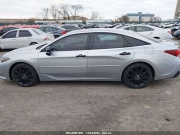 Toyota Avalon III 2022 Toyota Avalon 2022 Toyota Avalon Hybrid XSE Nightshade FWD (Natl) 2.5 176KM, zdjęcie 9