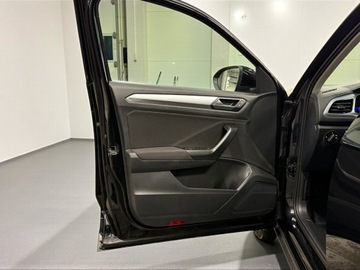 Volkswagen T-Roc I SUV Facelifting 1.5 TSI ACT 150KM 2024 Volkswagen T-Roc Life 1.5 TSI 150KM DSG, Bezwypadk, zdjęcie 14