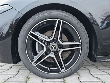 Mercedes Klasa A W177/V177 Sedan Facelifting 1.3 200 163KM 2023 Mercedes-Benz Klasa A Mercedes-Benz A 200 Limuzyna 1.3 Benzyna 163KM, zdjęcie 8