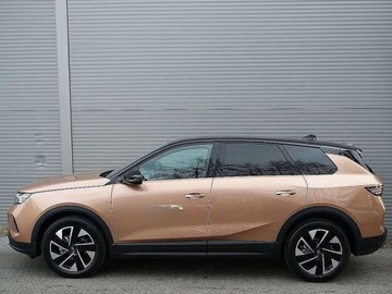 Opel 2025 Od ręki - GS 1.2 Turbo 145KM / Pakiet Tech Plus, zdjęcie 1