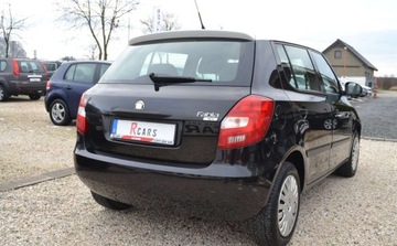 Skoda Fabia II Hatchback 1.4 i 16V 85KM 2008 Skoda Fabia bezwypadkowa - Climatronic - auto zarejstrowane 1.4 Benzyna, zdjęcie 3