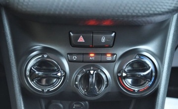 Peugeot 2008 I SUV 1.2 VTi 82KM 2013 Peugeot 2008 Benzyna Klimatyzacja 1.2 Benzyna 82KM, zdjęcie 27