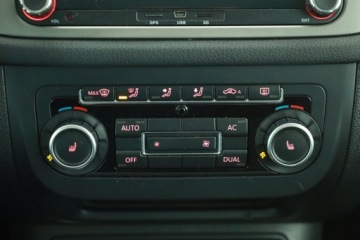 Volkswagen Tiguan I SUV 2.0 TDI CR DPF 140KM 2010 VW Tiguan 2.0 TDI, 4X4, Navi, Klima, Klimatronic, zdjęcie 11