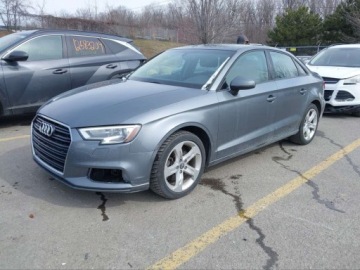 Audi A3 8V 2018 Audi A3 Sportback 2018 AUDI A3 2.0T KOMFORT 2.0 Benzyna 220KM, zdjęcie 2
