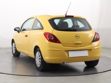 Opel Corsa D Hatchback 1.2 Twinport ECOTEC 70KM 2010 Opel Corsa 1.2, zdjęcie 3