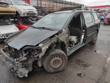 KAPOTA KRYT MOTORU 209 TOYOTA COROLLA E12 KOMBI SEDAN FACELIFT 04-07