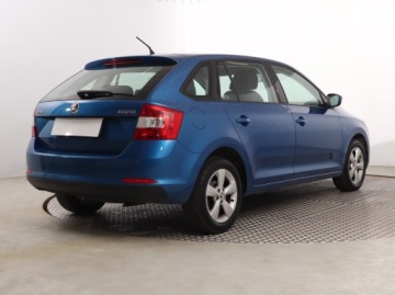 Skoda Rapid II Spaceback 1.2 TSI 105KM 2015 Skoda Rapid Spaceback 1.2 TSI, Salon Polska, zdjęcie 4