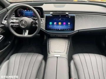 Mercedes Klasa E W214 Sedan 2.0 220d 197KM 2025 Mercedes-Benz Klasa E Mercedes-Benz Klasa E 220 d 9G-TRONIC Edition AMG Li, zdjęcie 6