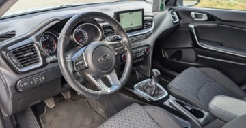 Kia Ceed III Kombi 1.4 T-GDi 140KM 2019 Kia Ceed 1.4Turbo140KMSerwis 75tys kmNaviKameraAsystent pasaGwarancja, zdjęcie 13