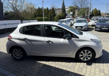 Peugeot 208 I Van 1.4 HDI 68KM 2013 Peugeot 208 1,4 HDi 68KM Klimatyzacja Opony latozima 1.4 Diesel 68KM, zdjęcie 4