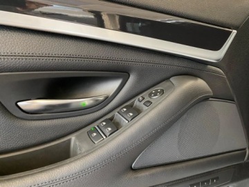 BMW Seria 5 F10-F11 Limuzyna 523i 204KM 2011 BMW Seria 5 3.0i Salon Polska ASO R CARS Warszawa 3.0 Benzyna 204KM, zdjęcie 19