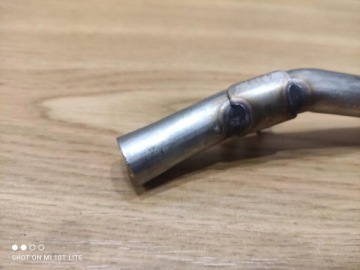 КОЛЕНО ВЫХЛОПНОЙ ТРУБЫ MCCULLOCH ERGOLITE 6028