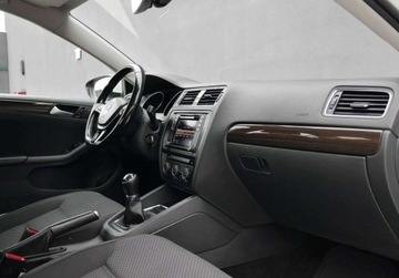 Volkswagen Jetta VI Sedan Facelifting 2.0 TDI 110KM 2017 Volkswagen Jetta 2.0 TDI 110HP Klimatronic Salon Pl. II.wlasciciel GWARANC, zdjęcie 21