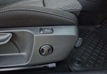 Skoda Octavia IV Kombi 2.0 TDI 150KM 2021 Skoda Octavia Ambition 2.0TDI 150KM DSG Kamera HAK Smart Link ACC El.Klapa, zdjęcie 13