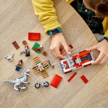 LEGO Jurassic World 76946 Поимка велоцираптора