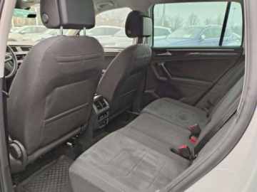 Volkswagen Tiguan II SUV Facelifting 1.5 TSI 150KM 2021 Volkswagen Tiguan FVmarza Salon PL niski przebieg LED Matrix Kamera 360 ASO, zdjęcie 12