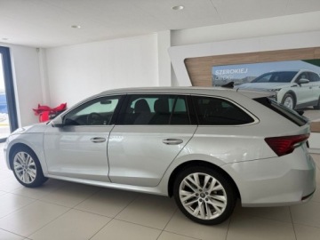 Skoda Octavia IV Liftback 1.5 TSI EVO 150KM 2025 Skoda Octavia 1.5 Benzyna 150KM, zdjęcie 4