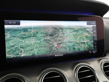 Mercedes Klasa E W213 Kombi 2.0 250 211KM 2017 Mercedes E 250 FV23% automat full LED virtual, zdjęcie 23