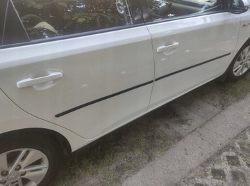 BMW X5 E53 - LIŠTA ČERNÉ BOČNÍ DVEŘE