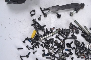 Накладная рама с болтами YAMAHA X-MAX MBK 125 300 400 14-17