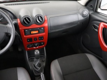 Dacia Sandero I Hatchback 5d 1.6 MPI 84KM 2012 Dacia Sandero 1.6 MPI, Klima, zdjęcie 7