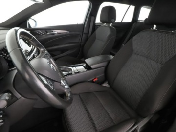 Opel Insignia II Sports Tourer Facelifting 2.0 Diesel 174KM 2021 Opel Insignia Automat Navi Czujniki parkowania, zdjęcie 12