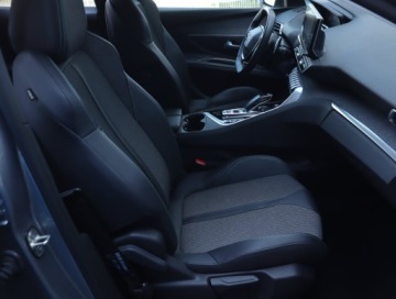 Peugeot 3008 II Crossover Facelifting  1.2 PureTech 130KM 2022 Peugeot 3008 1.2 PureTech, Salon Polska, zdjęcie 8