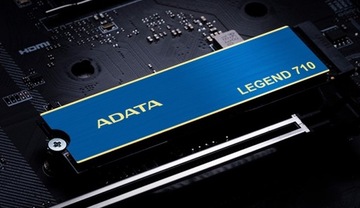 SSD-накопитель ADATA Legend 710 емкостью 1 ТБ