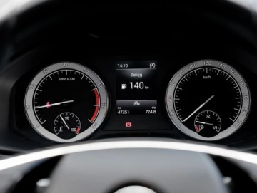 Skoda Karoq Crossover 1.0 TSI 110KM 2021 Skoda Karoq 1.0 TSI Ambition, 110KM, salon pl, 1 wl. niski przebieg 110KM, zdjęcie 14
