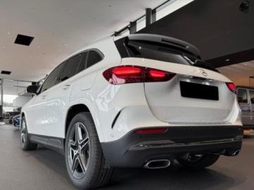 Mercedes GLA II 2025 MERCEDES-BENZ GLA 250 e AMG Line Suv 1.3 (272KM) 2025, zdjęcie 2