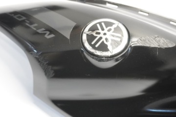 YAMAHA MT-07 21- ПРАВАЯ НАКЛАДКА НА ОБТЕКАТЕЛЬ