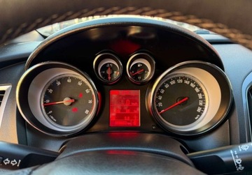 Opel Astra J GTC 1.4 Turbo ECOTEC 140KM 2014 Opel Astra COSMO 1.4T 140ps 6Biegow Xenon LED Tylko96TysPrzebiegu PelnySer, zdjęcie 29