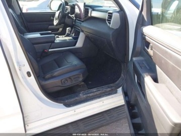 Toyota Sequoia II 2024 Toyota Sequoia SR5 2024 3.4l 3.4 Hybryda 437KM, zdjęcie 9