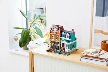 LEGO Creator Expert 10270 Книжный магазин
