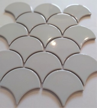 mozaika ceramiczna JASNY SZARY RYBIA ŁUSKA POŁYSK