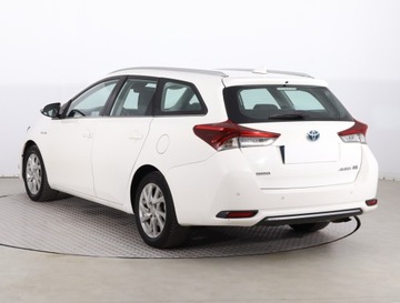 Toyota Auris II Touring Sports Facelifting 1.8 Hybrid 136KM 2017 Toyota Auris Hybrid, Salon Polska, Serwis ASO, zdjęcie 3