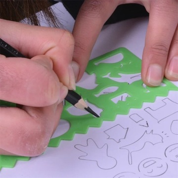 ПЛАСТИКОВЫЕ ШАБЛОНЫ ДЛЯ ДЕТСКОГО ТВОРЧЕСТВА НАБОР