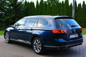 Volkswagen Passat 2022 Volkswagen Passat 2.0 TDI ELEGANCE DSG COMBI Serwisowany Bezwypadkowy Ladn, zdjęcie 18