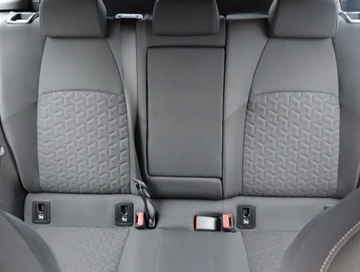 Toyota Corolla XII TS Kombi 1.8 Hybrid 122KM 2021 Toyota Corolla 1.8 Hybrid, Salon Polska, zdjęcie 9