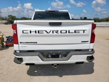 Chevrolet Silverado II 2024 Chevrolet Silverado C1500 Rst 2024 5.3l 5.3 Benzyna 355KM, zdjęcie 2