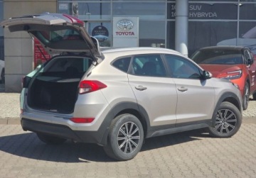 Hyundai Tucson III SUV 1.7 CRDi 141KM 2016 Hyundai Tucson Hyundai Tucson 1.7 CRDI BlueDrive Design 2WD FV Marza, zdjęcie 5