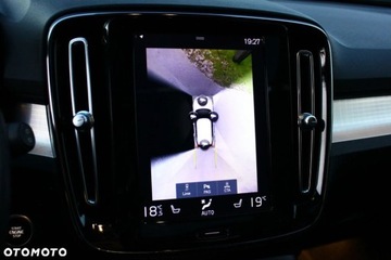 Volvo XC40 Crossover 2.0 D3 150KM 2019 Volvo XC 40 Volvo XC 40 D3 Momentum Pro 2.0 Diesel 150KM, zdjęcie 29