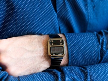 ВИНТАЖНЫЕ РЕТРО-ЧАСЫ УНИСЕКС CASIO A100WEGG-1AEF