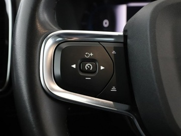 Volvo XC40 Crossover Facelifting 2.0 B3 163KM 2023 Volvo XC 40 FV23 2.0 B4 Core Automat Tempomat, zdjęcie 32