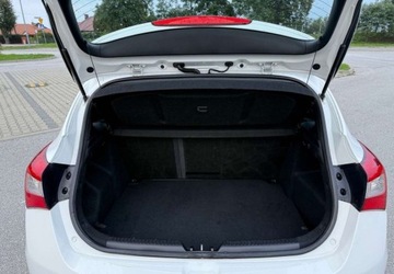 Hyundai i30 II Hatchback 3d 1.6 GDI 135KM 2013 Hyundai i30 Hyundai i30 blue 1.6 GDI YES Gold 1.6 Benzyna 135KM, zdjęcie 19