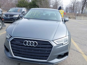 Audi A3 8V 2018 Audi A3 Sportback 2018 AUDI A3 2.0T KOMFORT 2.0 Benzyna 220KM, zdjęcie 1