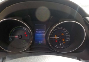 Toyota Auris II 2016 Toyota Auris Okazja 1.8 Hybryda 100KM, zdjęcie 17